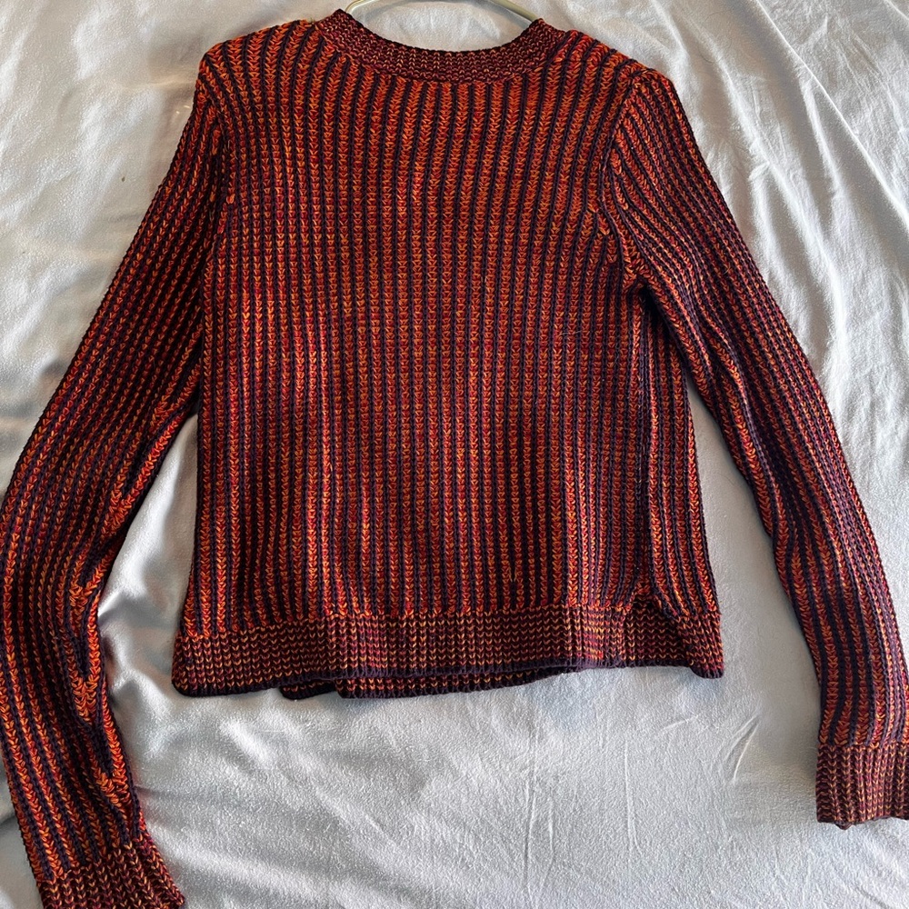 Sweater small - Picture 3 of 3